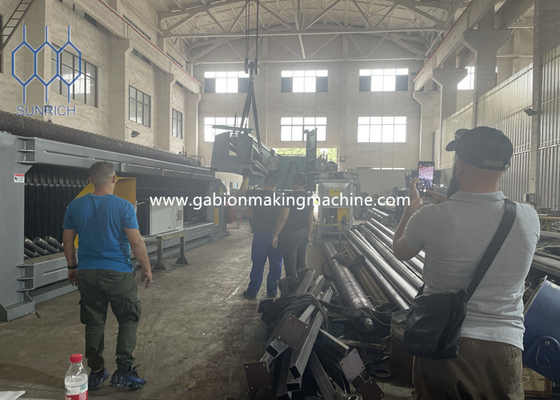 কেনা 60*80mm-120*150mm এবং 7.5KW পাওয়ারের সাথে অত্যন্ত টেকসই গ্যাবিয়ন উত্পাদন লাইন অনলাইনে উৎপাদন