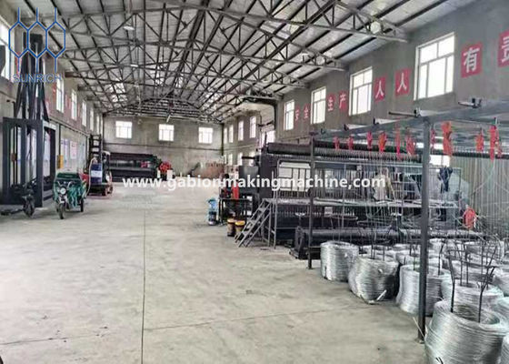 কেনা 4.0mm 110x135mm গ্যাবিয়ন জাল মেশিন পিএলসি সার্ভো মোটর কন্ট্রোল সিস্টেম অনলাইনে উৎপাদন