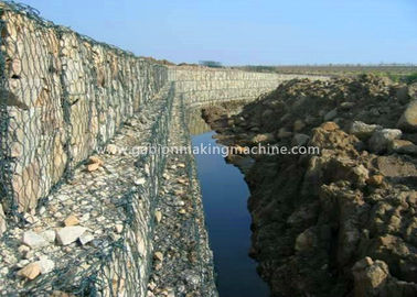 কেনা পিভিসি লেপা Gabion পাথর ওয়াল / Gabion ওয়াল নির্মাণ ওয়্যার স্ট্রেন্থ 100x120mm মেষ আকার অনলাইনে উৎপাদন