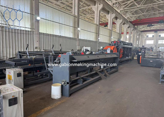 কেনা গ্যালভানাইজড গ্যাবিওন বক্স উন্নত স্থায়িত্ব এবং দ্রুত অ্যাসেম্বলি গতির জন্য পিভিসি লেপা তারের জাল সরবরাহ করে, যা প্রতি ৮ ঘন্টায় ৭০০০ থেকে ৮০০০ বর্গ মিটার পর্যন্ত হতে পারে অনলাইনে উৎপাদন